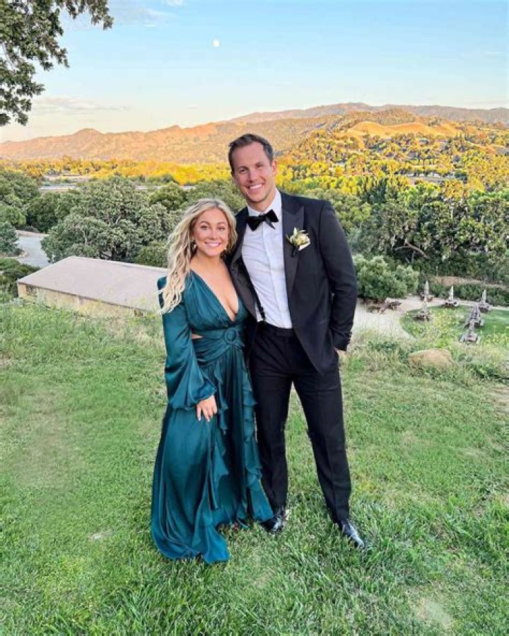 How Did Shawn Johnson and Andrew East Meet?