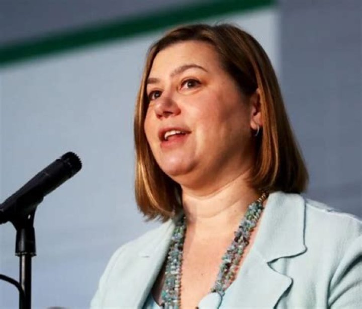 Relationship With Scott Mathison Explored!