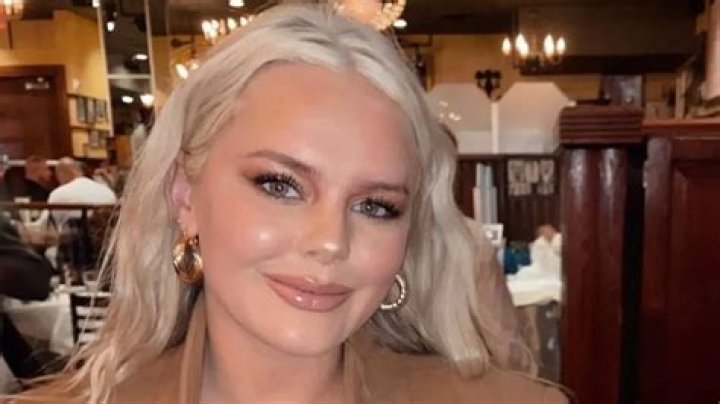 Taylor’s Plastic Surgery Or Makeup Appearance? Love Is Blind: Reddit Update!